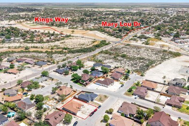 103 Spike Run, Del Rio, TX 78840 - photo 4