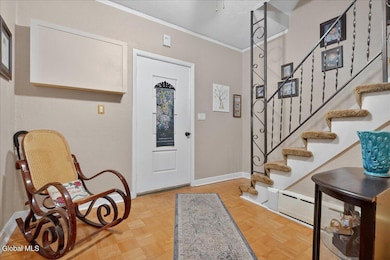 102 S Crystal St, Mechanicville, NY 12118 - photo 3