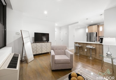 Park Row Building unit 14F, New York, NY 10038 - photo 5