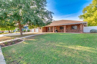 4142 E Hampton Cir, Mesa, AZ 85206 - photo 3
