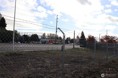 23809 W Valley Hwy S, Kent, WA 98032 - photo 7