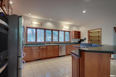 2103 Cedarwood Ln, Quincy, IL 62305 - photo 6