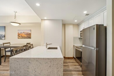 7-web-or-mls-N Sundial Ct-1104-008