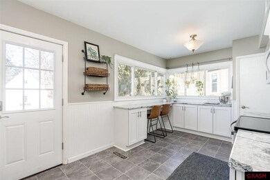 1616 N 4th St unit Fourth St, Mankato, MN 56001 - photo 4