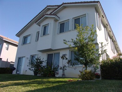 3071 Laurel Ridge Cir, Riviera Beach, FL 33404 - photo 7