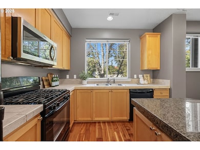 10482 SW 90th Ave, Portland, OR 97223 - photo 5