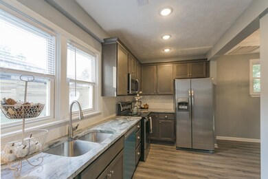 101 Oak Ave, Dickson, TN 37055 - photo 5