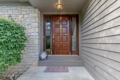 1302CollinsWay-4862