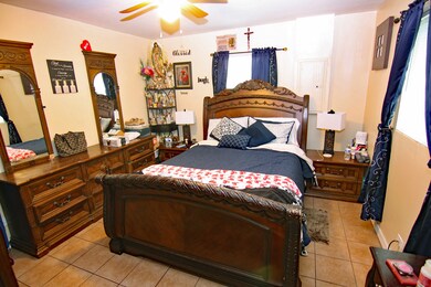 317 Tulsa Ave, Carpentersville, IL 60110 - photo 7