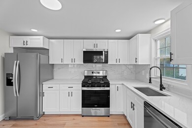 38 Buckley Ave, Bristol, CT 06010 - photo 3