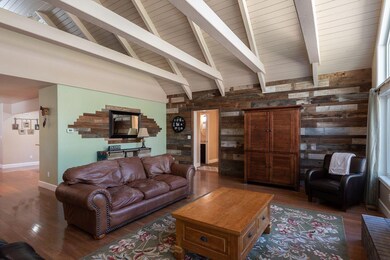 great room 3