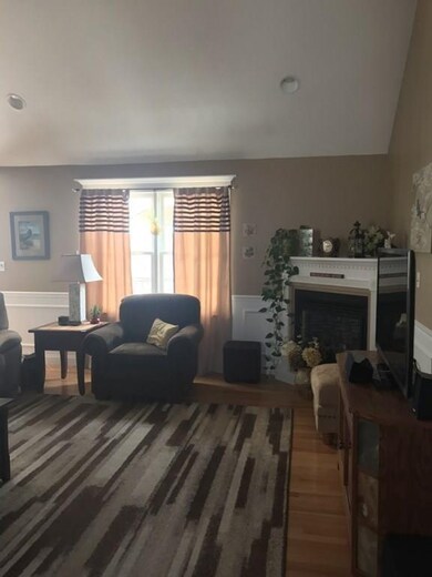 22 Edmonds Cir unit 22, Whitinsville, MA 01588 - photo 5