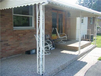 1155 Fordham Rd, Columbus, OH 43224 - photo 2