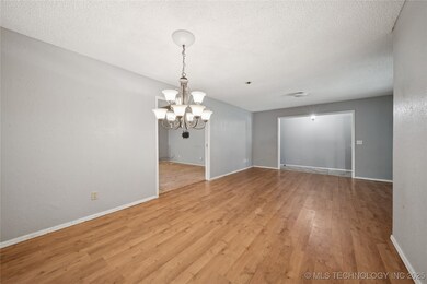 801 W Utica St, Broken Arrow, OK 74011 - photo 6