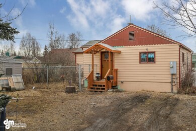 1511 Medfra St Anchorage AK-print-008-Ex