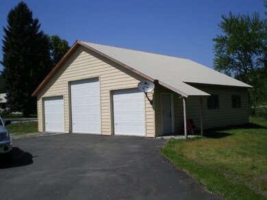 Beck Home 028
