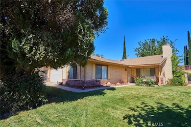 17302 Forest Hills Dr, Victorville, CA 92395 - photo 2