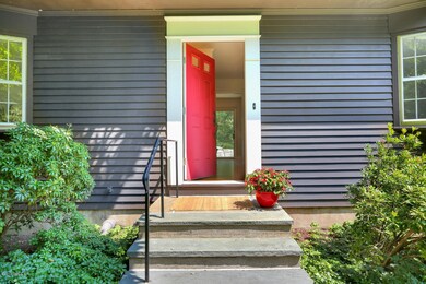 9 Dartmouth Rd Cos Cob CT-large-003-023-