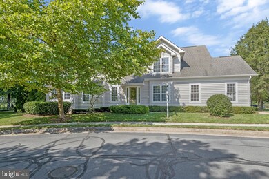 25685 Tremaine Terrace, Chantilly, VA 20152 - photo 3