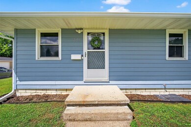 2100 Searle St, Des Moines, IA 50317 - photo 2