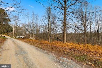 219 A Highfield Rd, Susquehanna Trails, PA 17302 - photo 4