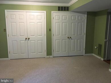 10406 Glen Spring Ln, Bowie, MD 20720 - photo 5