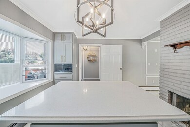 95 Lantern Rd, Hicksville, NY 11801 - photo 6