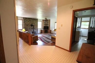 3400 W Bass Creek Rd, Beloit, WI 53511 - photo 6