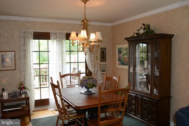 1105 York Ave, Lansdale, PA 19446 - photo 5