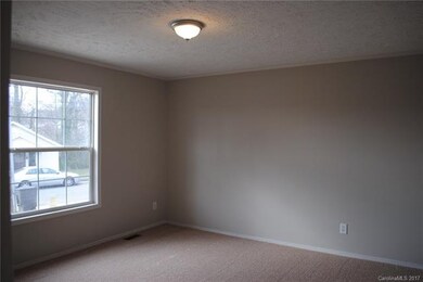 514 Sylvia St, Statesville, NC 28677 - photo 7