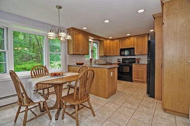 3 Hansom Rd, Andover, MA 01810 - photo 3