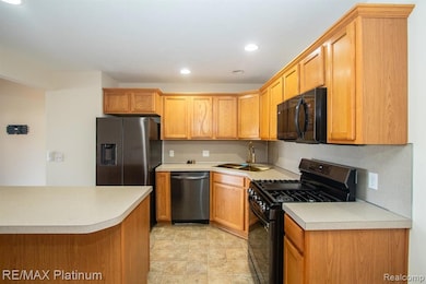 12249 S Crystal Waters Dr unit 6, Holland, MI 49424 - photo 7