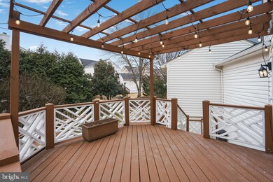 43237 Edgartown St, Chantilly, VA 20152 - photo 7