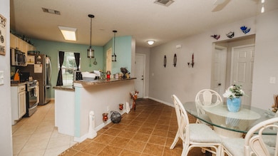 8175 Shooter Ln, Laurel Hill, FL 32567 - photo 4