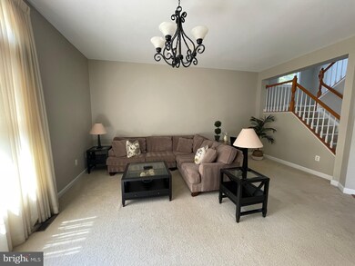 7208 White House Dr, Springfield, VA 22153 - photo 6