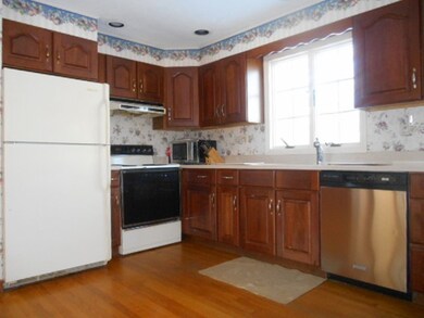 61 Jennifer Dr, Holden, MA 01520 - photo 7