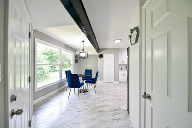 333 Meadowrue Ln, Batavia, IL 60510 - photo 6