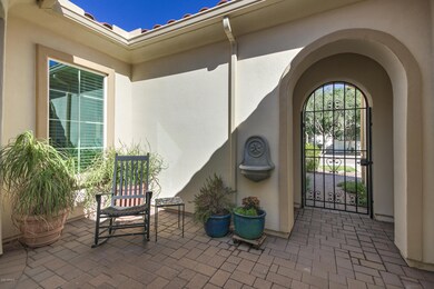 2381 W Aster Pl-8