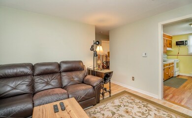 22 Beacon Ave unit 2, Newburyport, MA 01950 - photo 7