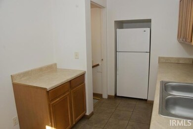 506 W Cleveland Ave, Elkhart, IN 46516 - photo 5