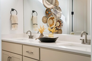 812 N Via Modelo Cir-large-007-031-H35-1