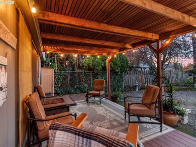 299 SW 3rd Ave, Canby, OR 97013 - photo 2