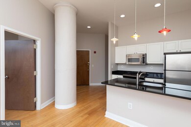 315 Arch St unit 408, Philadelphia, PA 19106 - photo 7