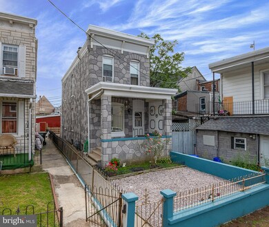 1008 Spring St, Reading, PA 19604 - photo 2