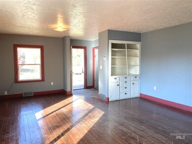 907 Public Ave, Moscow, ID 83843 - photo 4