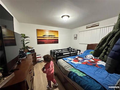 127 E Palisades Blvd unit G, Palisades Park, NJ 07650 - photo 3