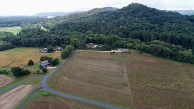 E14BDD98EC9348279044B7F7D1DE2BCE