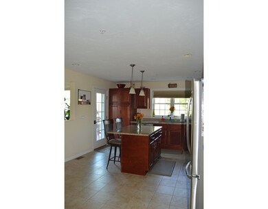16 Paul Revere Path unit 16, Hopkinton, MA 01748 - photo 4