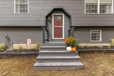 15 Poplar St, Old Orchard Beach, ME 04064 - photo 2