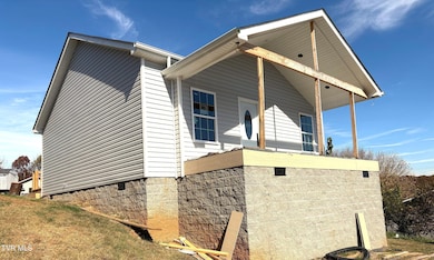 1720 Pendleton St, Kingsport, TN 37660 - photo 4